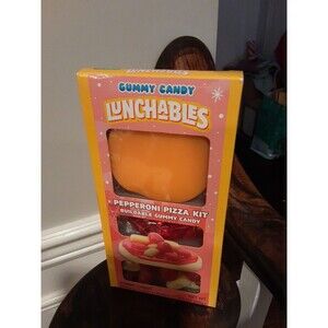 Lot 2 Packs Gummy Candy Lunchables Pepperoni Pizza Kit Buildable FRANKFORD